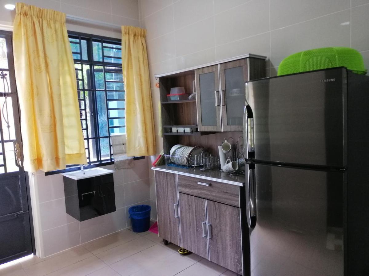 A&D Home-Stay @Kota Warisan, Sepang Eksteriør billede